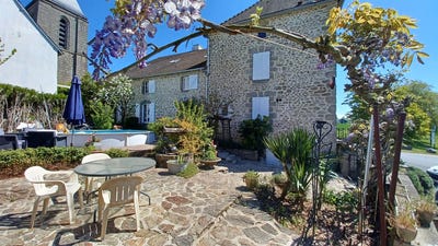/international/fr/la-souterraine-limousin-310106129094/