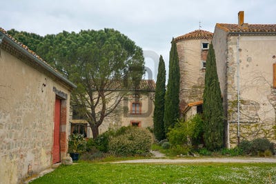 /international/fr/limoux-languedoc-roussillon-310107774352/
