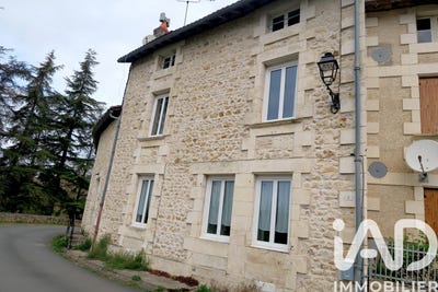 /international/fr/valdivienne-charente-310108418496/?lang=fr