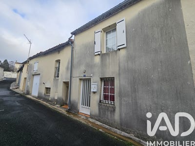 /international/fr/saint-amant-de-boixe-charente-310105209119/