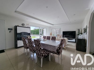 /international/fr/saulnieres-brittany-310103243358/