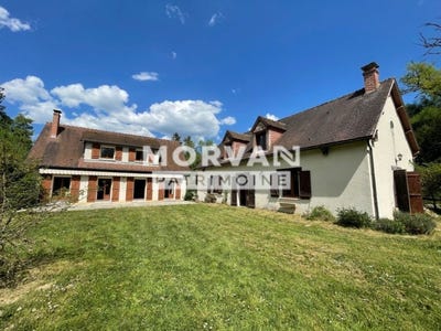 /international/fr/montreuillon-burgundy-310107907386/
