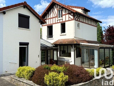 /international/fr/montfort-l-amaury-ile-de-france-310098945354/?lang=zh-cn