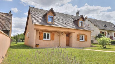 /international/fr/dreux-centre-val-de-loire-310098317972/