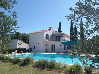 /international/fr/beaucaire-languedoc-roussillon-310100960378/?lang=zh-cn