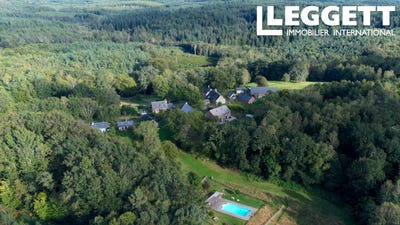 /international/fr/marcillac-la-croisille-limousin-310100731242/?lang=en