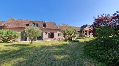 /international/fr/maintenon-centre-val-de-loire-310108595043/