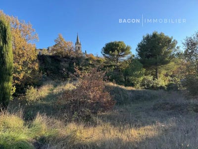 /international/fr/bonnieux-provence-alpes-cote-d-azur-310105432502/