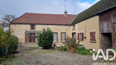/international/fr/germigny-burgundy-310106042270/