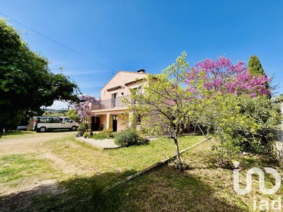 /international/fr/bagnols-sur-ceze-languedoc-roussillon-310095599264/