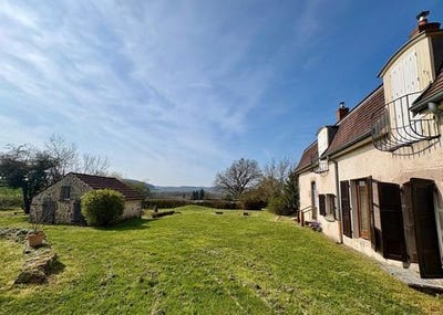 /international/fr/saint-didier-sur-arroux-burgundy-310107707540/