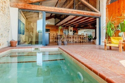 /international/fr/saint-nazaire-d-aude-languedoc-roussillon-310108526292/