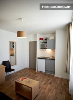 /international/fr/avignon-provence-alpes-cote-d-azur-310109232858/