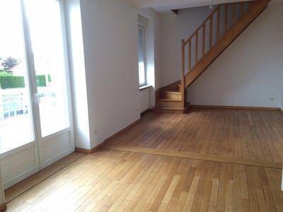 /international/fr/montceau-les-mines-burgundy-310108623739/