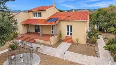 /international/fr/ille-sur-tet-languedoc-roussillon-310119954718/