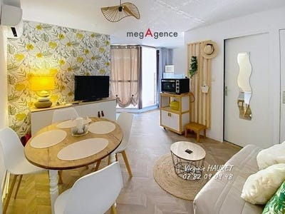 /international/fr/gruissan-languedoc-roussillon-310110341381/