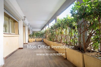 /international/fr/marseille-4-provence-alpes-cote-d-azur-310100993667/?lang=fr