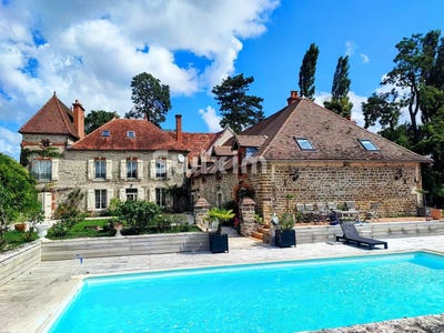 /international/fr/beaune-burgundy-310108088305/
