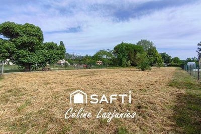 /international/fr/saint-girons-d-aiguevives-aquitaine-310108972140/