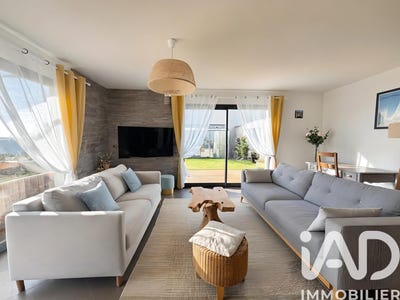 /international/fr/la-jarrie-charente-310104077598/