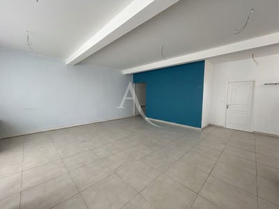 /international/fr/saint-nazaire-pays-de-la-loire-310107561588/