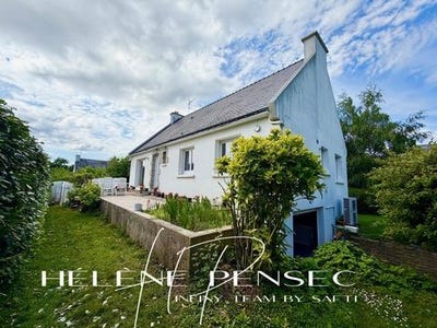/international/fr/moelan-sur-mer-brittany-310107947873/