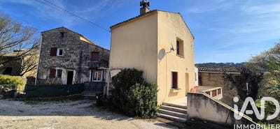 /international/fr/goudargues-languedoc-roussillon-310107216389/
