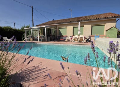 /international/fr/lavergne-auvergne-310107765764/
