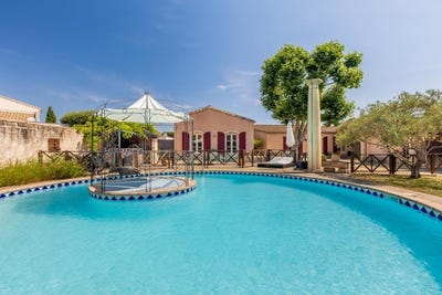 /international/fr/aigues-mortes-languedoc-roussillon-310100955820/?lang=zh-tw