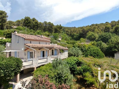 /international/fr/auriol-provence-alpes-cote-d-azur-310100671195/