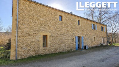/international/fr/les-eyzies-aquitaine-310104446656/