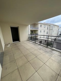 /international/fr/montelimar-rhone-120083372603/