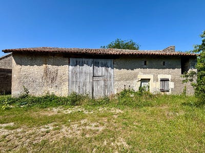 /international/fr/linazay-charente-310108514792/