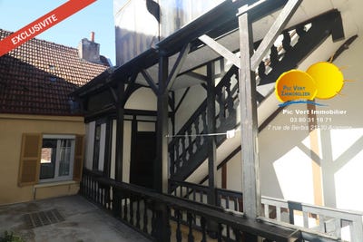 /international/fr/auxonne-burgundy-310101357079/