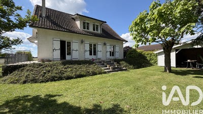 /international/fr/saint-magne-de-castillon-aquitaine-310108240611/