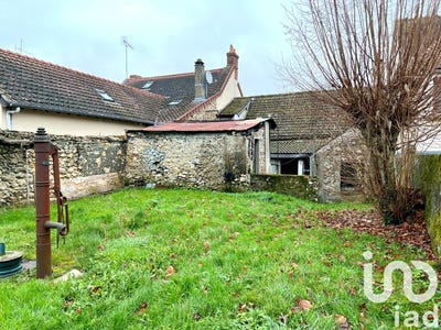 /international/fr/sonchamp-ile-de-france-310097097326/