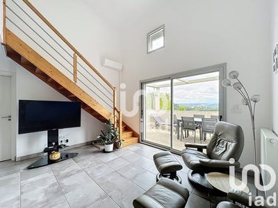 /international/fr/volx-provence-alpes-cote-d-azur-310099591032/
