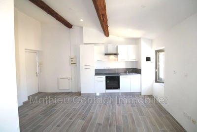 /international/fr/nimes-languedoc-roussillon-310102933551/