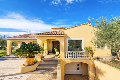 /international/fr/pignan-languedoc-roussillon-310106053443/