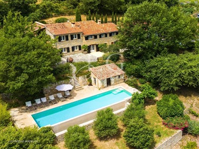 /international/fr/fayence-provence-alpes-cote-d-azur-310100715037/?lang=zh-tw