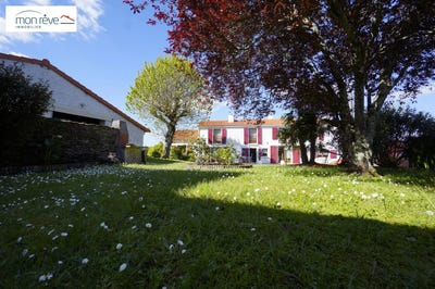 /international/fr/thouare-sur-loire-pays-de-la-loire-310100576698/
