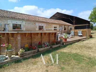 /international/fr/mainzac-charente-310103140437/