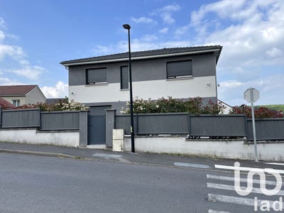 /international/fr/charleville-mezieres-ardennes-310099545837/