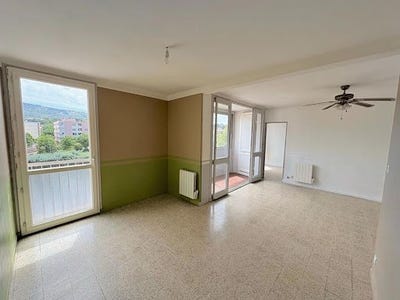 /international/fr/aubagne-provence-alpes-cote-d-azur-310101081344/?lang=en