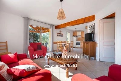 /international/fr/prunieres-provence-alpes-cote-d-azur-310099751913/?lang=en