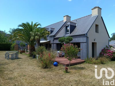 /international/fr/la-richardais-brittany-310101227808/?lang=id