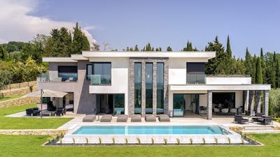 /international/fr/opio-provence-alpes-cote-d-azur-310100991362/