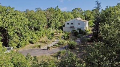 /international/fr/mejannes-les-ales-languedoc-roussillon-310101134922/?lang=zh-tw