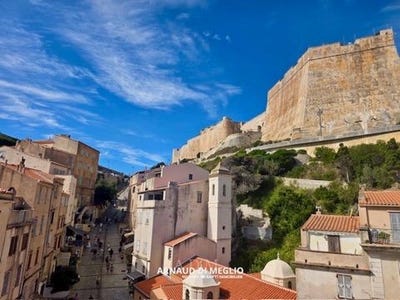 /international/fr/bonifacio-corsica-310110119424/