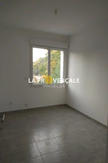 /international/fr/chateauneuf-le-rouge-provence-alpes-cote-d-azur-310100112672/